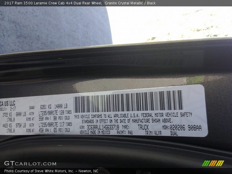 Granite Crystal Metallic / Black 2017 Ram 3500 Laramie Crew Cab 4x4 Dual Rear Wheel