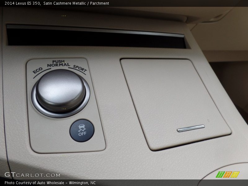 Satin Cashmere Metallic / Parchment 2014 Lexus ES 350