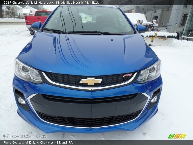 Kinetic Blue Metallic / Jet Black 2017 Chevrolet Sonic LT Hatchback