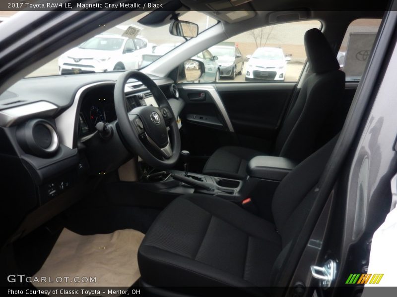 Magnetic Gray Metallic / Black 2017 Toyota RAV4 LE