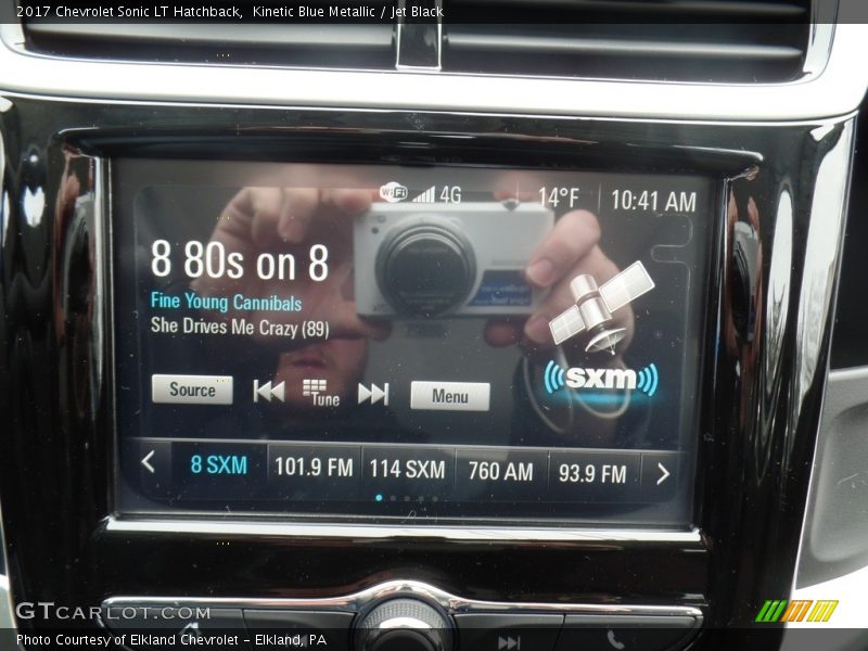 Kinetic Blue Metallic / Jet Black 2017 Chevrolet Sonic LT Hatchback