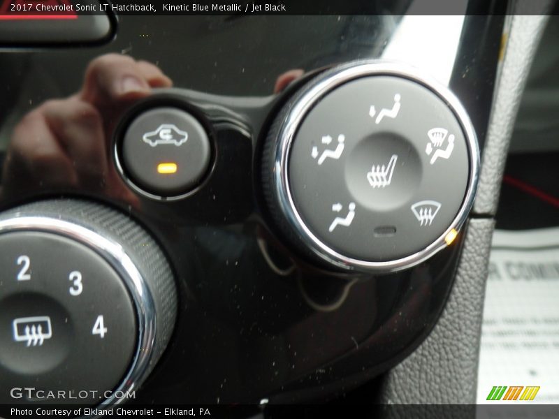 Kinetic Blue Metallic / Jet Black 2017 Chevrolet Sonic LT Hatchback