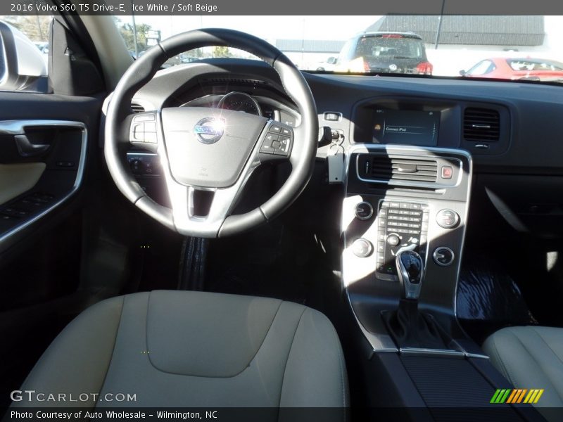 Ice White / Soft Beige 2016 Volvo S60 T5 Drive-E