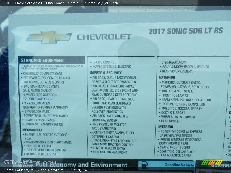 Kinetic Blue Metallic / Jet Black 2017 Chevrolet Sonic LT Hatchback