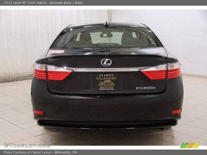 Obsidian Black / Black 2013 Lexus ES 300h Hybrid