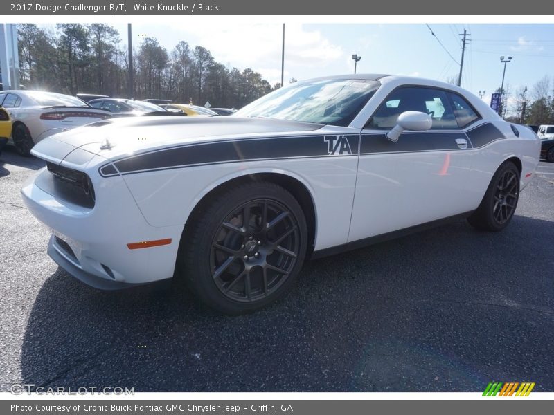 White Knuckle / Black 2017 Dodge Challenger R/T