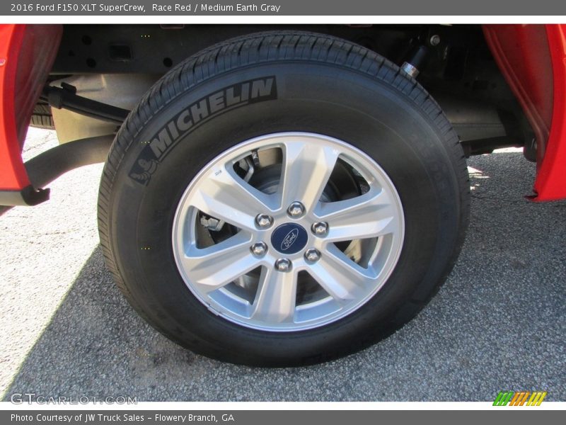 Race Red / Medium Earth Gray 2016 Ford F150 XLT SuperCrew