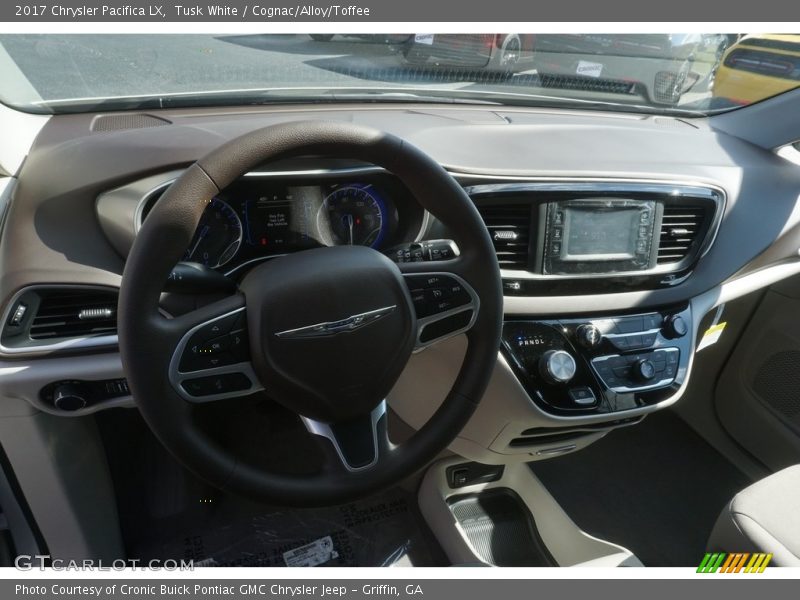 Tusk White / Cognac/Alloy/Toffee 2017 Chrysler Pacifica LX