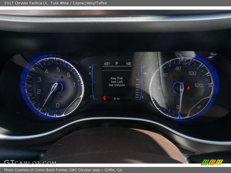 Tusk White / Cognac/Alloy/Toffee 2017 Chrysler Pacifica LX