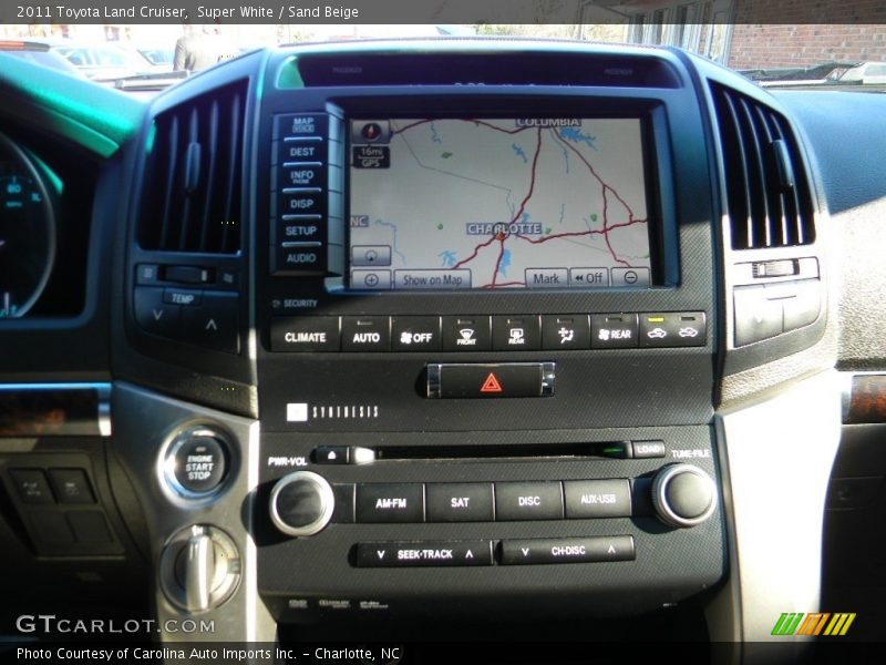 Super White / Sand Beige 2011 Toyota Land Cruiser