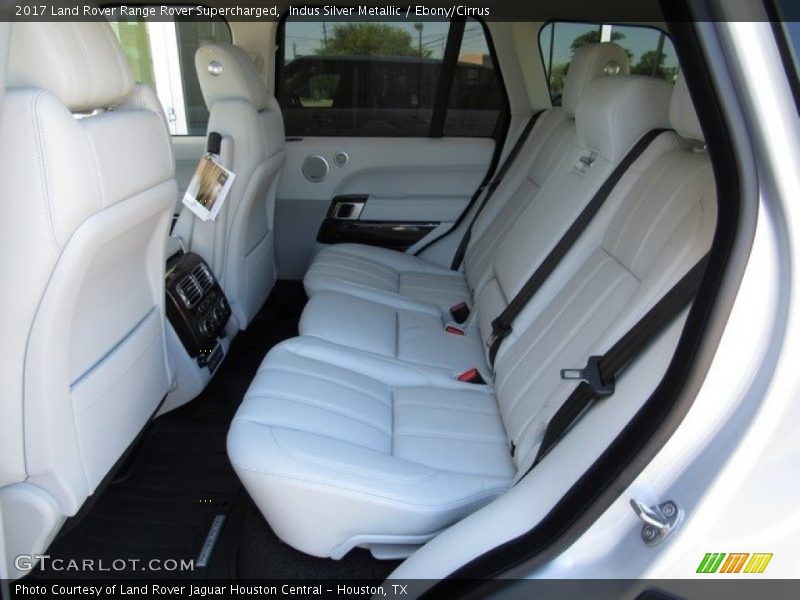 Indus Silver Metallic / Ebony/Cirrus 2017 Land Rover Range Rover Supercharged
