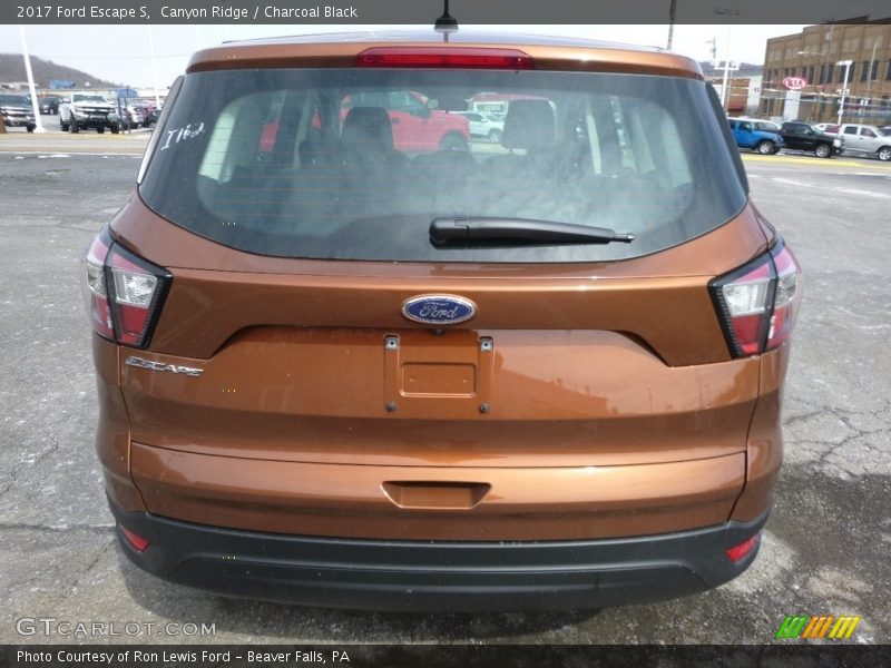 Canyon Ridge / Charcoal Black 2017 Ford Escape S