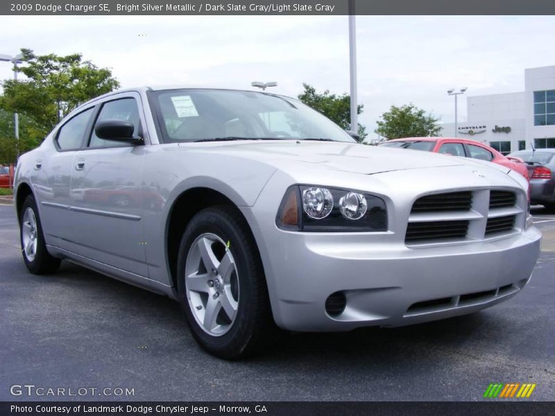 Bright Silver Metallic / Dark Slate Gray/Light Slate Gray 2009 Dodge Charger SE