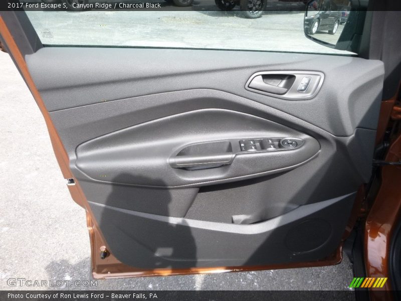 Canyon Ridge / Charcoal Black 2017 Ford Escape S