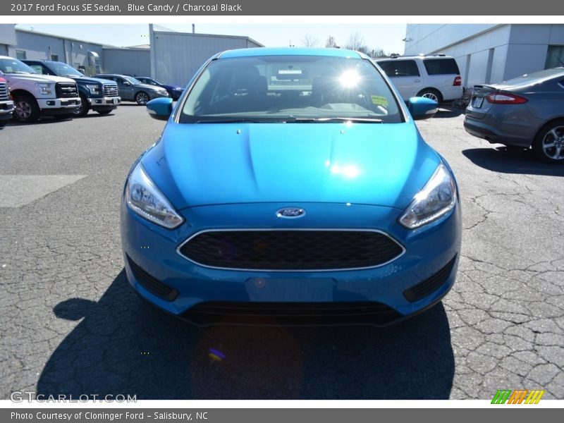 Blue Candy / Charcoal Black 2017 Ford Focus SE Sedan