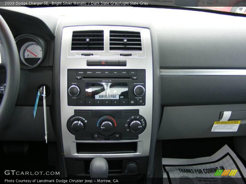 Bright Silver Metallic / Dark Slate Gray/Light Slate Gray 2009 Dodge Charger SE