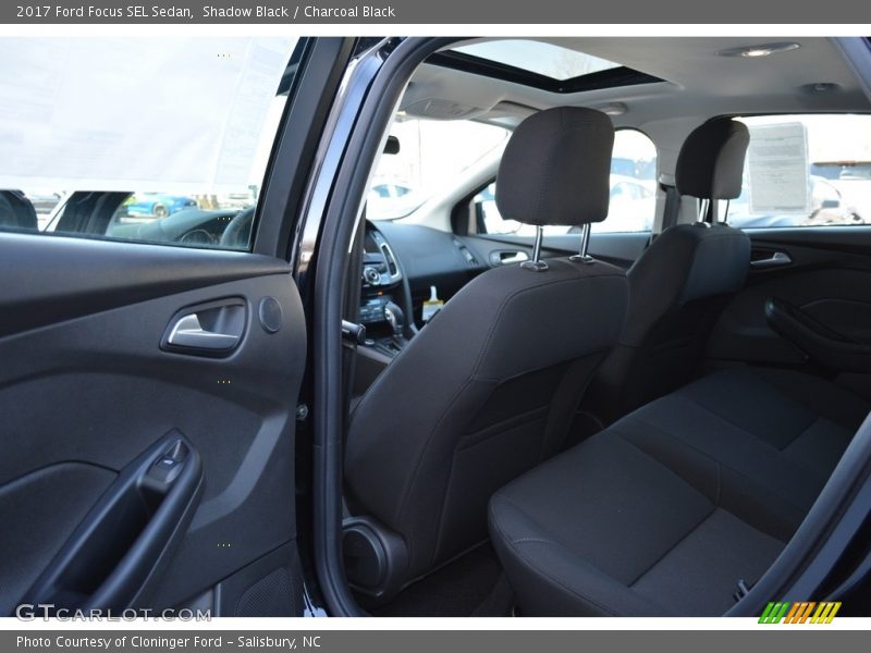 Shadow Black / Charcoal Black 2017 Ford Focus SEL Sedan