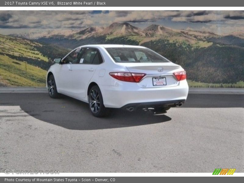 Blizzard White Pearl / Black 2017 Toyota Camry XSE V6