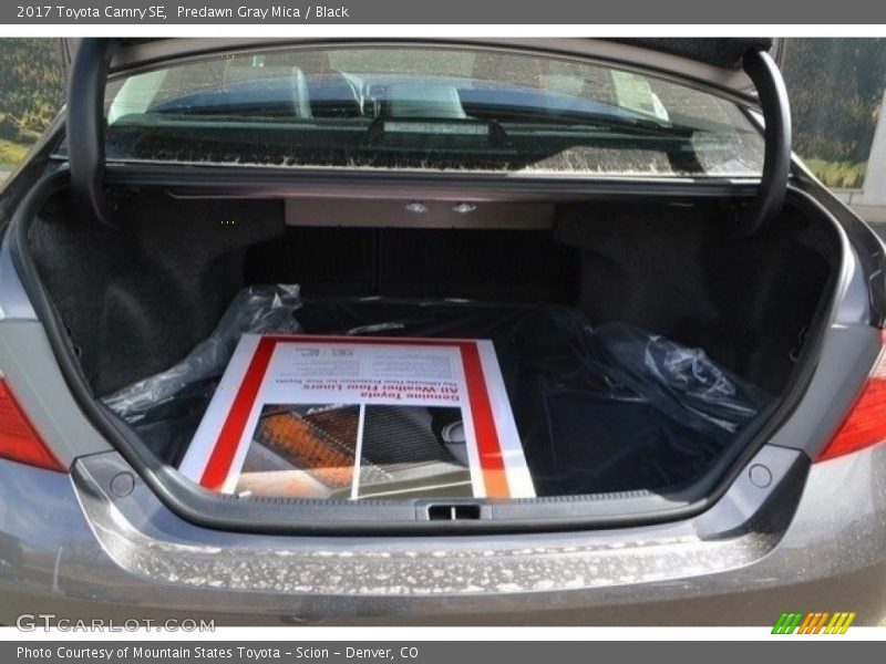 Predawn Gray Mica / Black 2017 Toyota Camry SE