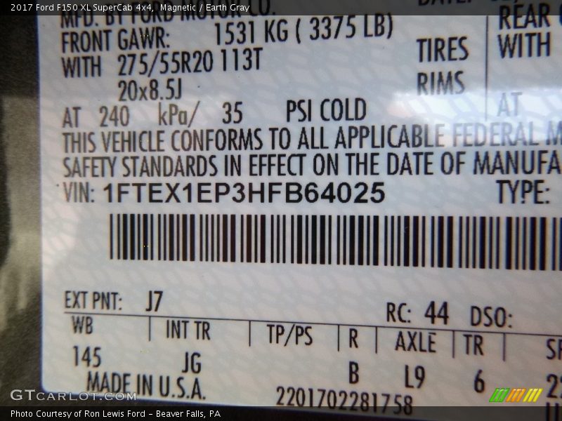 Magnetic / Earth Gray 2017 Ford F150 XL SuperCab 4x4