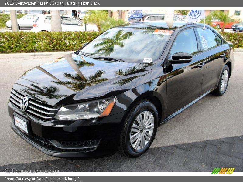 Black / Titan Black 2015 Volkswagen Passat S Sedan
