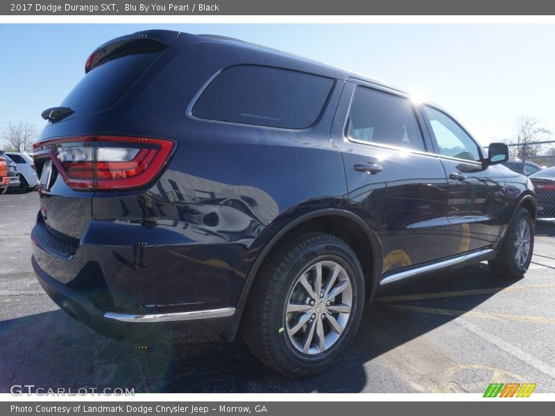 Blu By You Pearl / Black 2017 Dodge Durango SXT