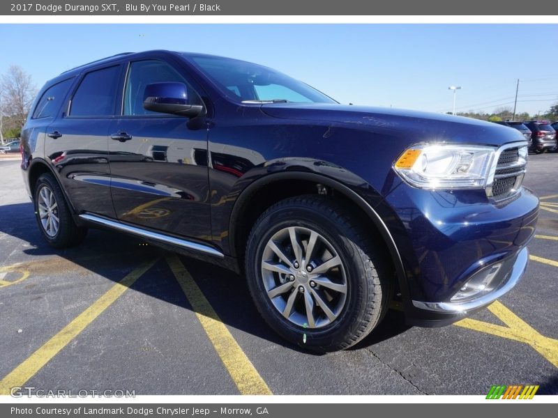 Blu By You Pearl / Black 2017 Dodge Durango SXT