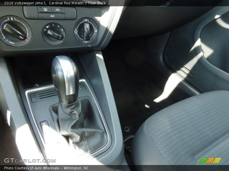 Cardinal Red Metallic / Titan Black 2016 Volkswagen Jetta S