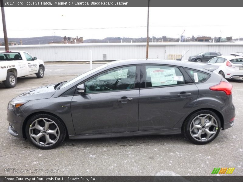 Magnetic / Charcoal Black Recaro Leather 2017 Ford Focus ST Hatch