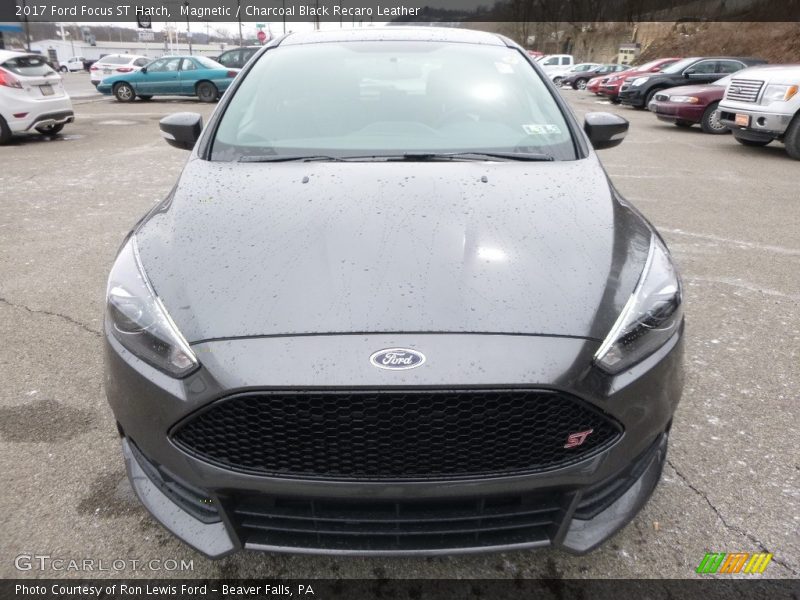 Magnetic / Charcoal Black Recaro Leather 2017 Ford Focus ST Hatch
