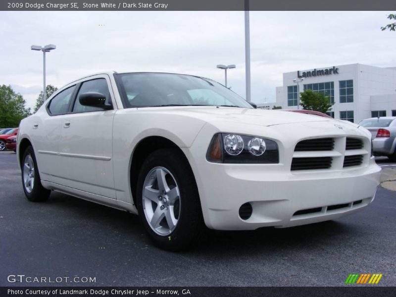 Stone White / Dark Slate Gray 2009 Dodge Charger SE