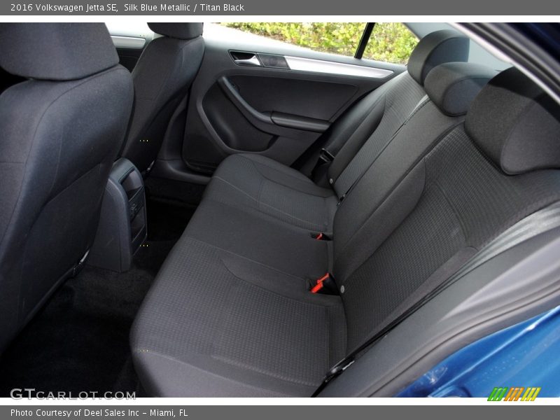 Silk Blue Metallic / Titan Black 2016 Volkswagen Jetta SE