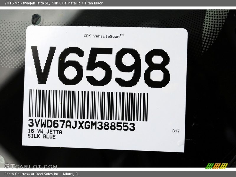 Silk Blue Metallic / Titan Black 2016 Volkswagen Jetta SE