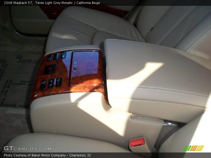 Teide Light Grey Metallic / California Beige 2008 Maybach 57