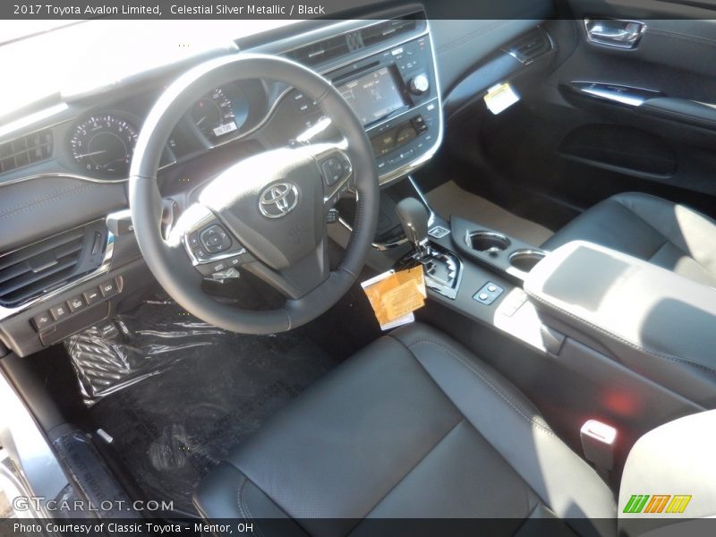 Celestial Silver Metallic / Black 2017 Toyota Avalon Limited