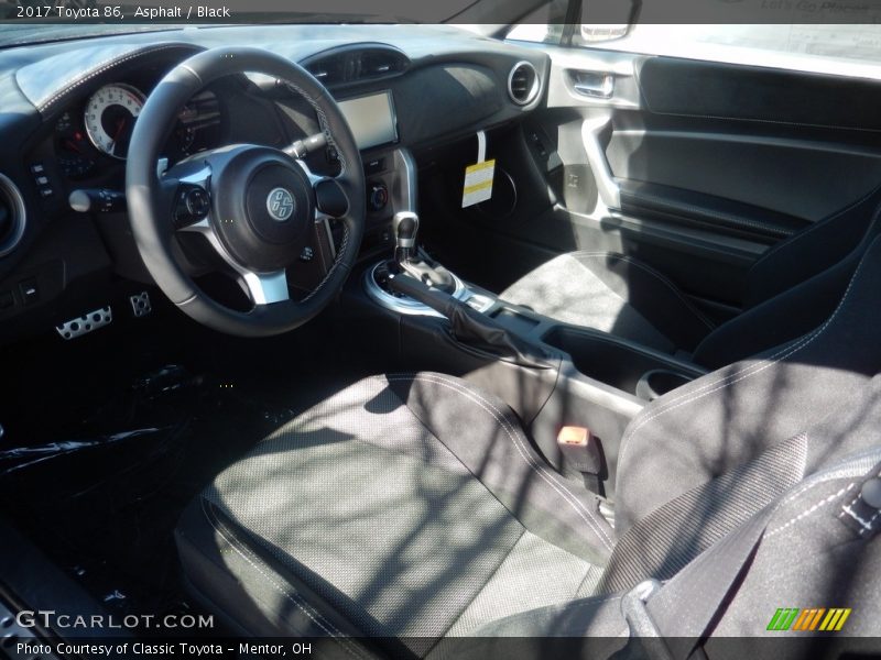Asphalt / Black 2017 Toyota 86