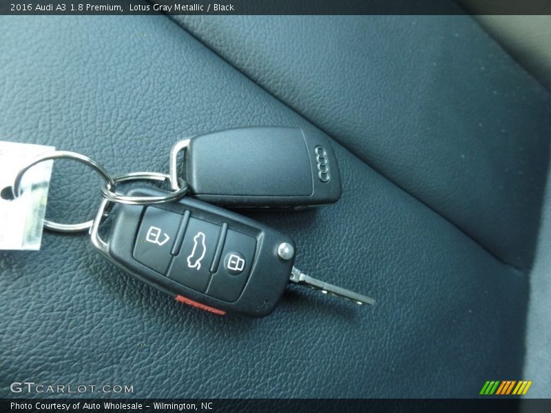 Lotus Gray Metallic / Black 2016 Audi A3 1.8 Premium