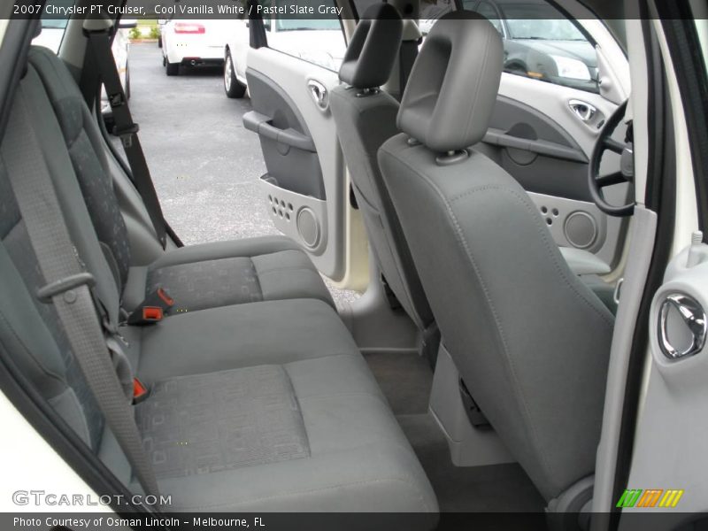 Cool Vanilla White / Pastel Slate Gray 2007 Chrysler PT Cruiser