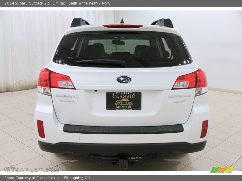 Satin White Pearl / Ivory 2014 Subaru Outback 2.5i Limited