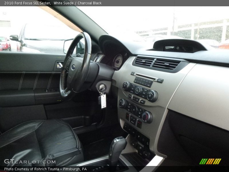 White Suede / Charcoal Black 2010 Ford Focus SEL Sedan