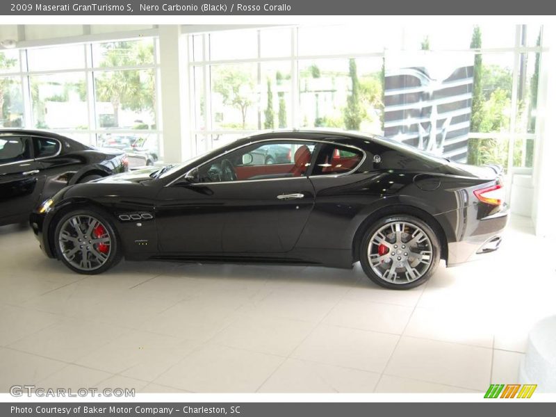 Nero Carbonio (Black) / Rosso Corallo 2009 Maserati GranTurismo S