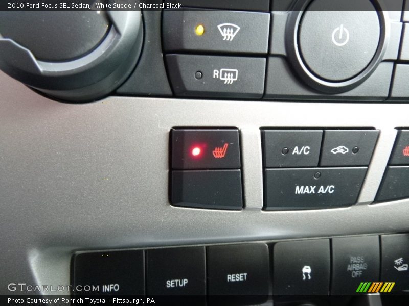 White Suede / Charcoal Black 2010 Ford Focus SEL Sedan