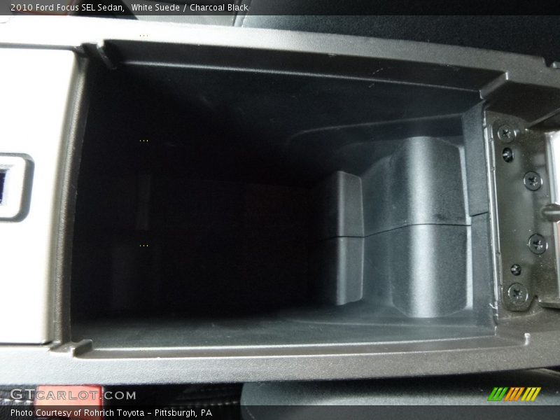 White Suede / Charcoal Black 2010 Ford Focus SEL Sedan