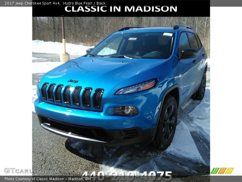 Hydro Blue Pearl / Black 2017 Jeep Cherokee Sport 4x4