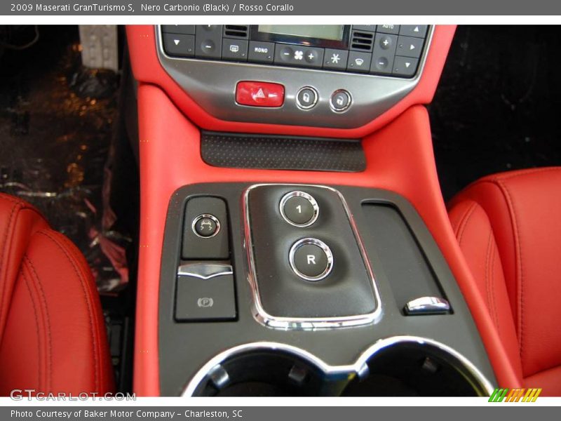 Nero Carbonio (Black) / Rosso Corallo 2009 Maserati GranTurismo S