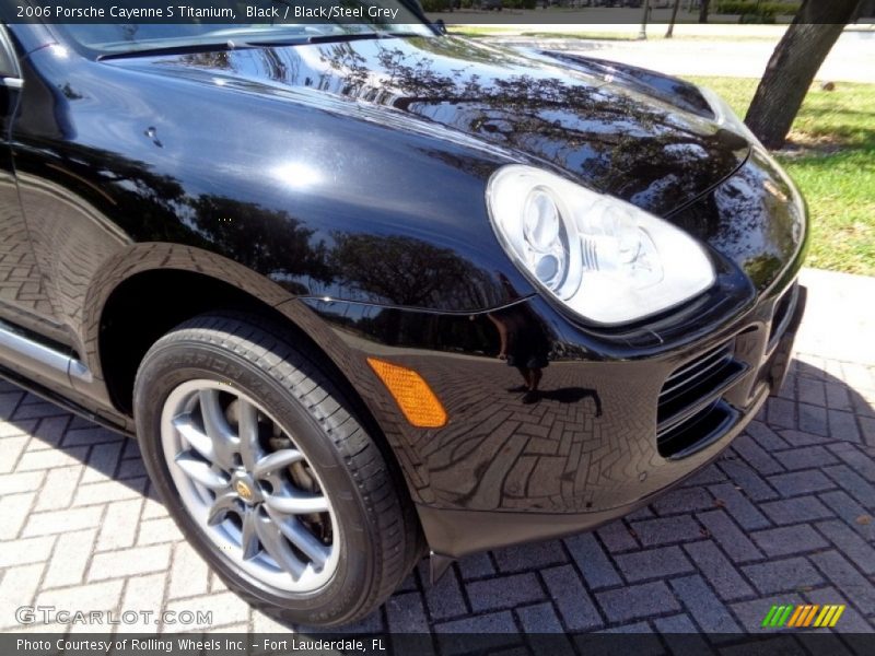 Black / Black/Steel Grey 2006 Porsche Cayenne S Titanium