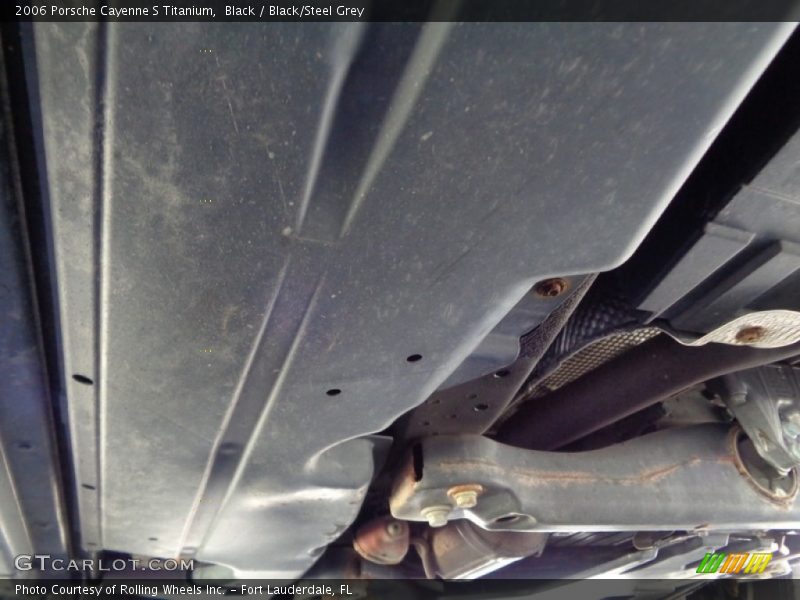 Black / Black/Steel Grey 2006 Porsche Cayenne S Titanium