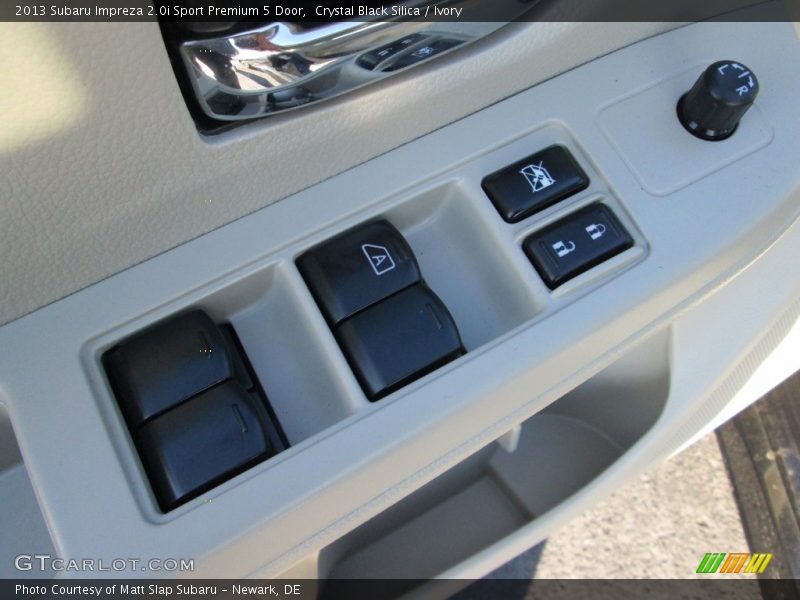 Crystal Black Silica / Ivory 2013 Subaru Impreza 2.0i Sport Premium 5 Door