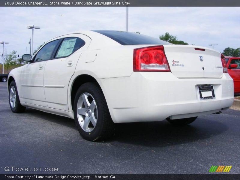 Stone White / Dark Slate Gray/Light Slate Gray 2009 Dodge Charger SE