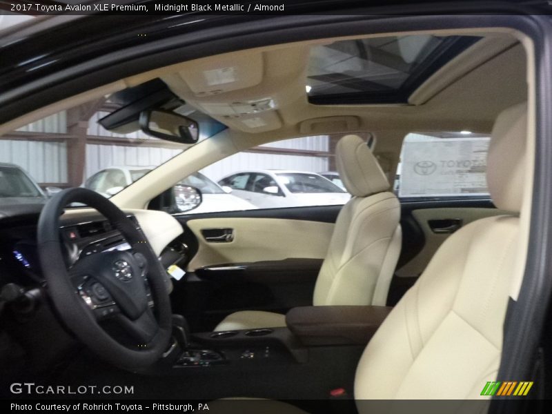 Midnight Black Metallic / Almond 2017 Toyota Avalon XLE Premium